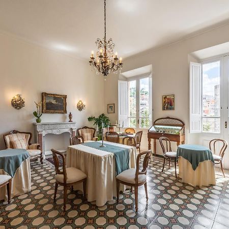 ドルガーリ Palazzo Santa Caterina Bed & Breakfast エクステリア 写真
