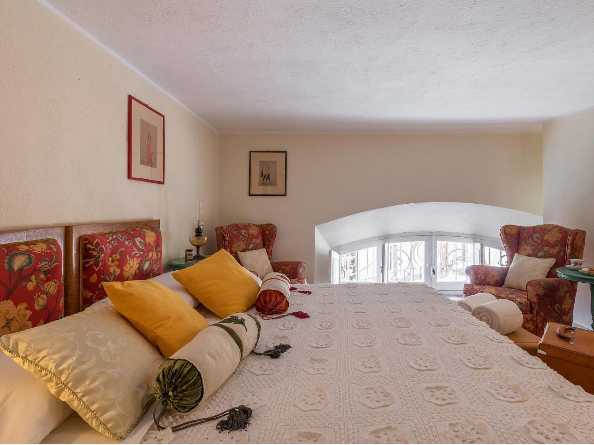 ドルガーリ Palazzo Santa Caterina Bed & Breakfast エクステリア 写真