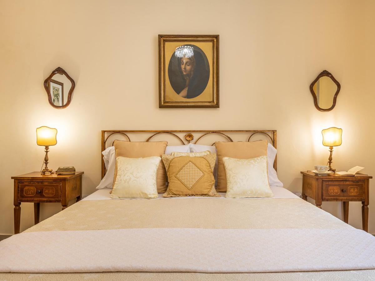 ドルガーリ Palazzo Santa Caterina Bed & Breakfast エクステリア 写真