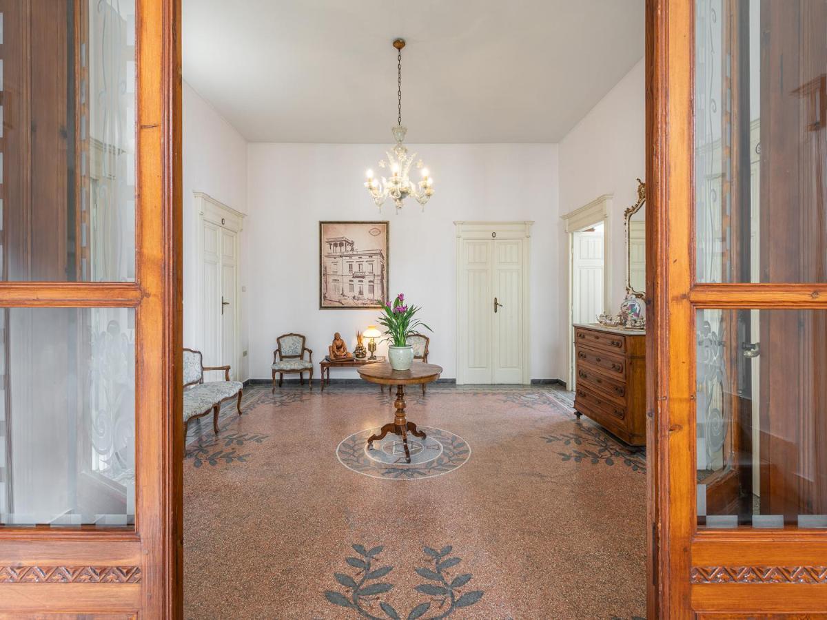 ドルガーリ Palazzo Santa Caterina Bed & Breakfast エクステリア 写真